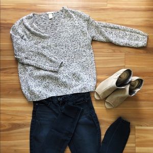 H&M large cream/beige/black sweater